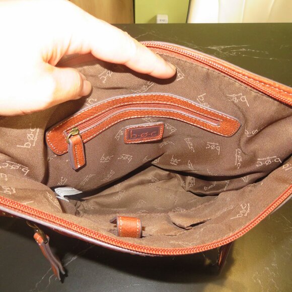 BOC Born Concept Brown crossbody shoulder bag lot of pockets In great condition - Picture 7 of 11